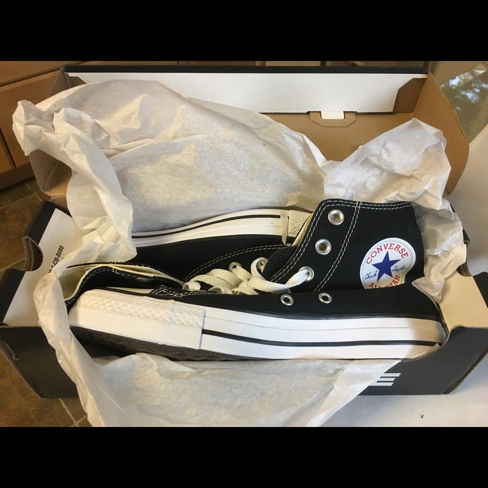 Black Converse High Tops Size 7 Womens’ - NWT